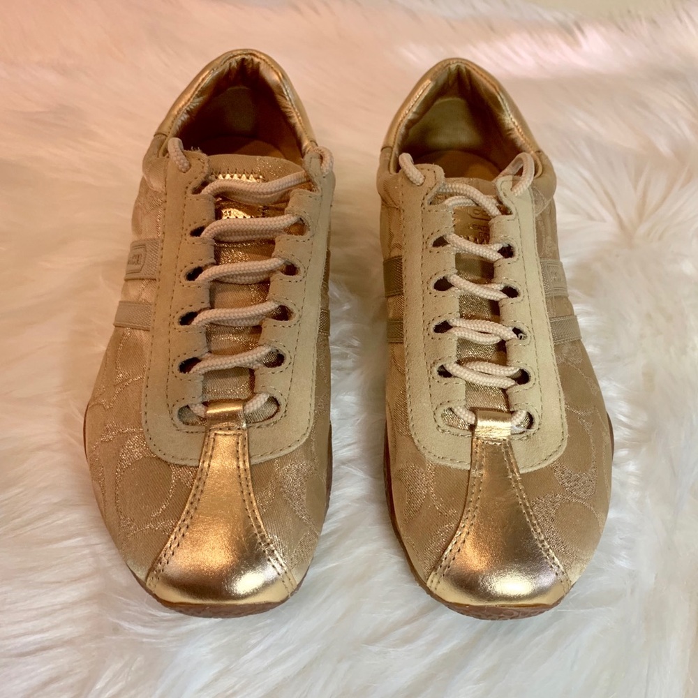 Authentic Coach Katelyn Signature Sneaker in gold